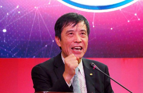 大龟挺进岳身体里